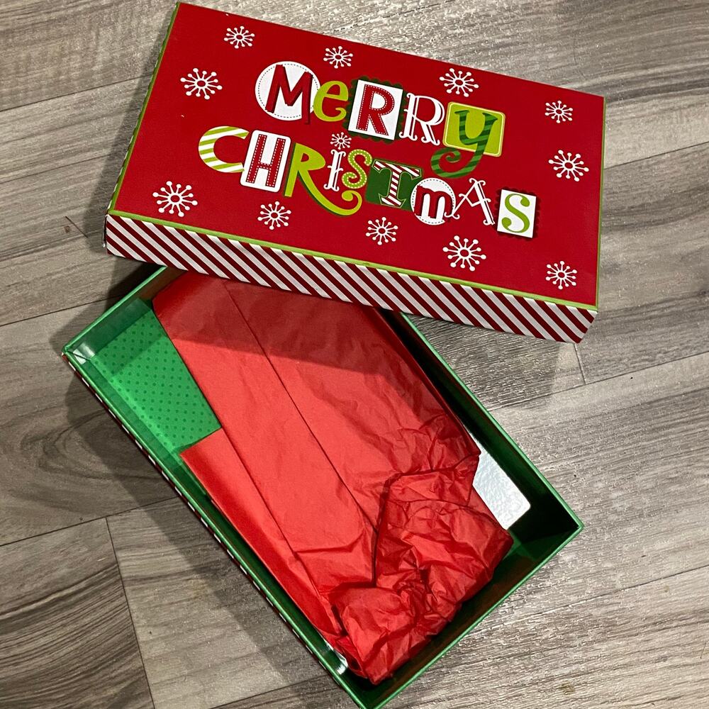 Assorted Christmas Cardboard Gift Boxes in‎ Gently Used Condition